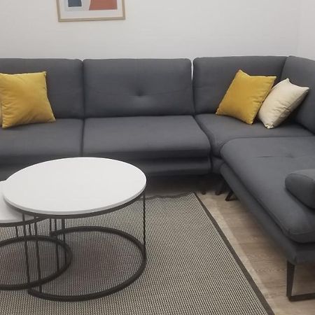 White Apartment Tiranë Ngoại thất bức ảnh